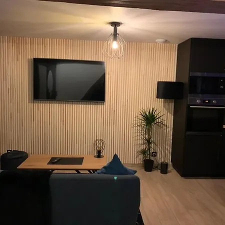 L'eclipse Maison Romantique Avec Jacuzzi 3*