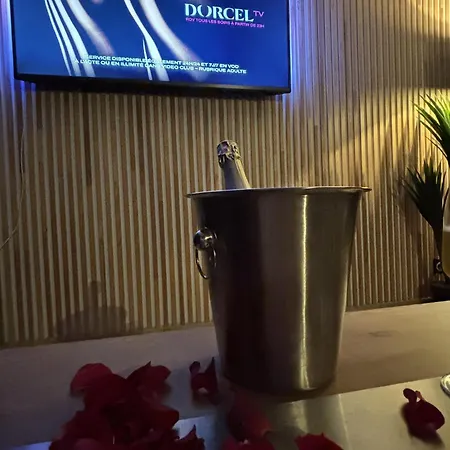 L'eclipse Maison Romantique Avec Jacuzzi 3* Hautot-sur-Seine